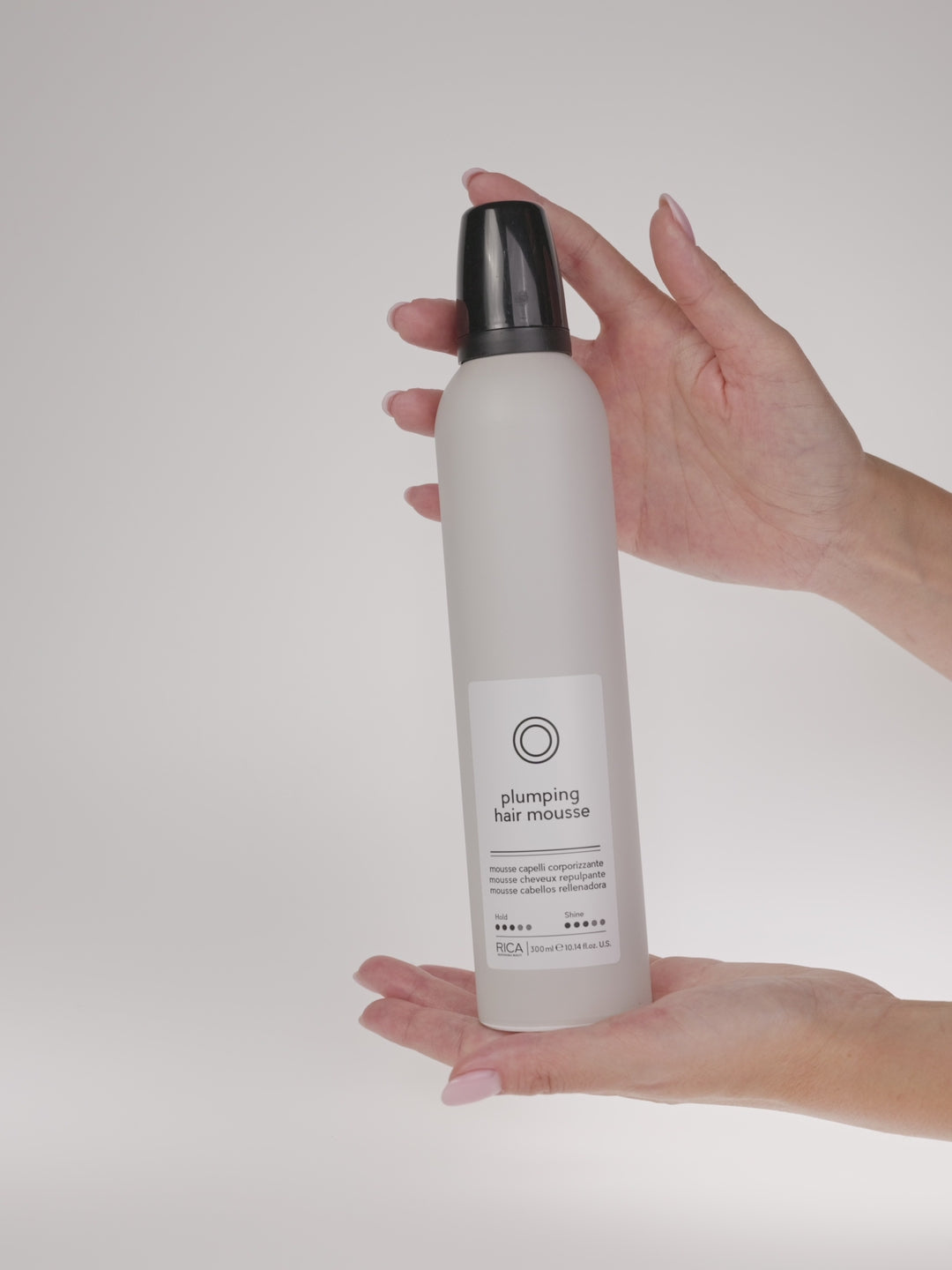 Plumping hair mousse